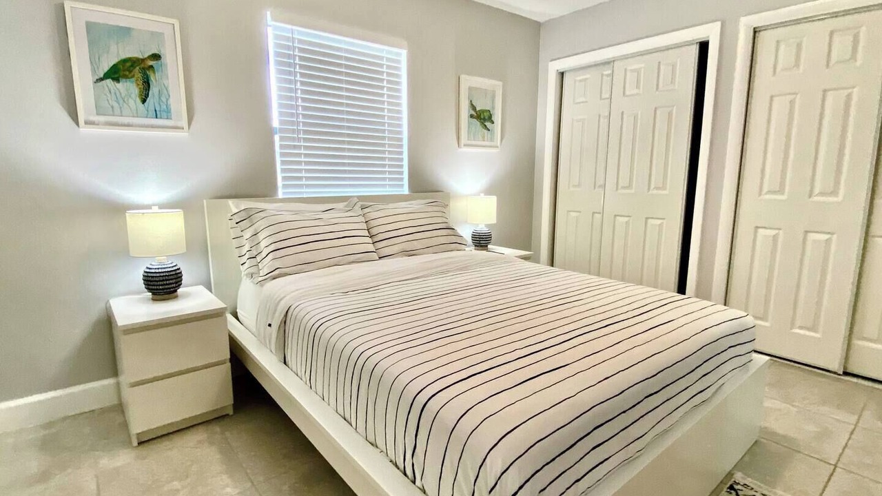Photo of Bedroom in Hollywood