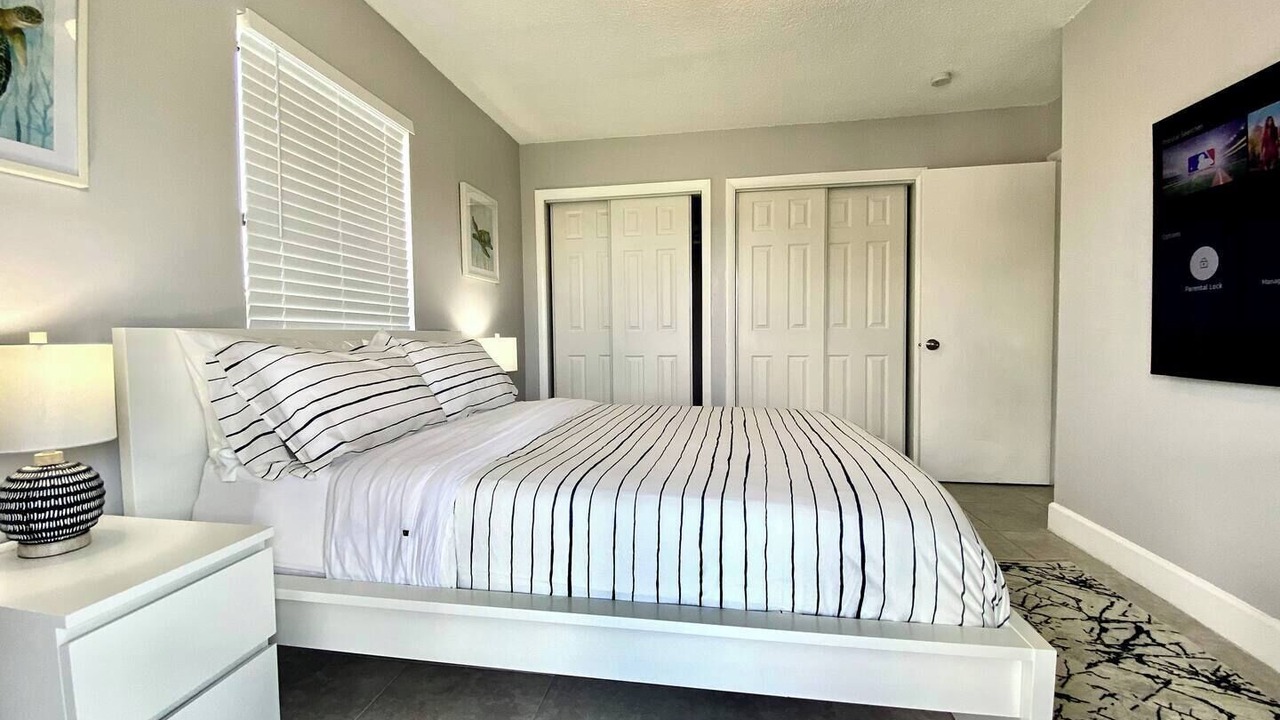 Photo of Bedroom in Hollywood