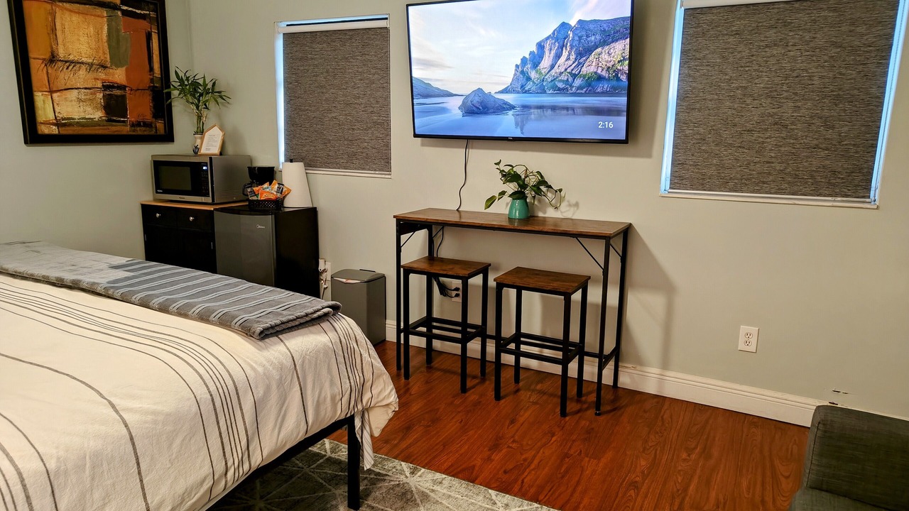 Photo of Bedroom in Wilton Manors