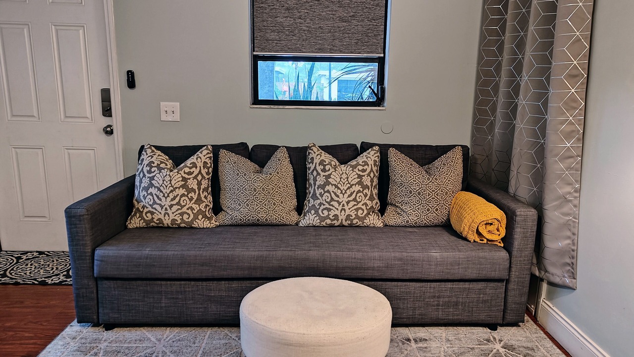 Photo of Livingroom in Wilton Manors