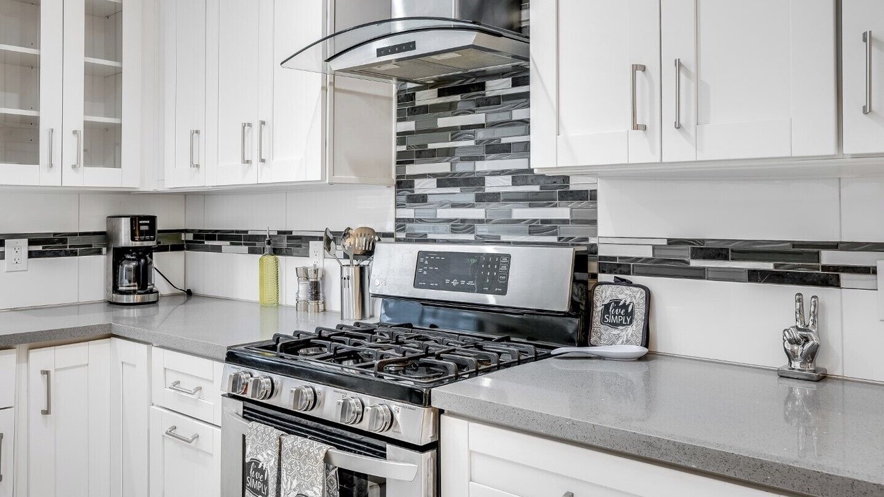 Photo of Kitchen in Valley Village