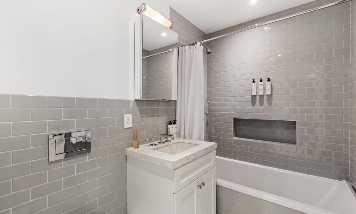 Photo of Bathroom in Midtown South