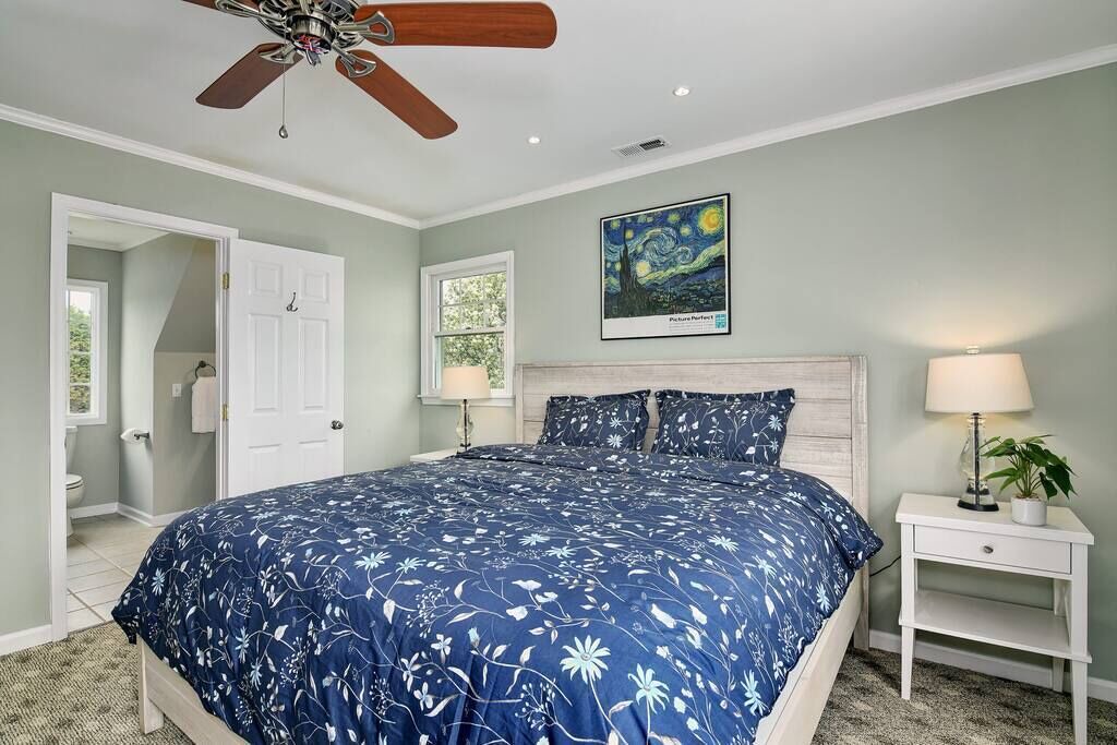 Photo of Bedroom in Tilghman