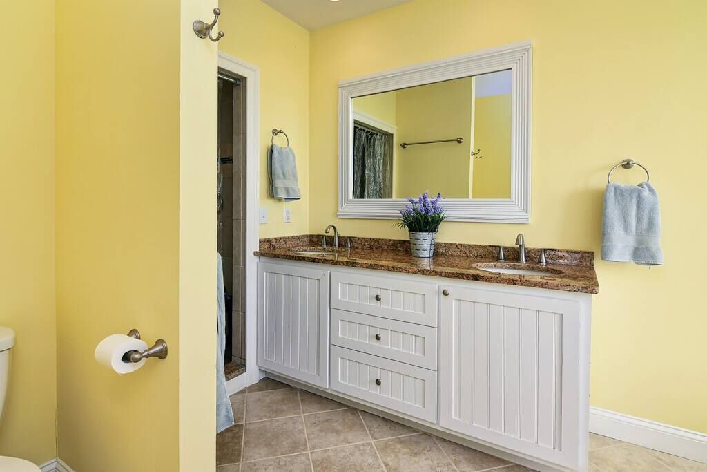 Photo of Bathroom in Tilghman