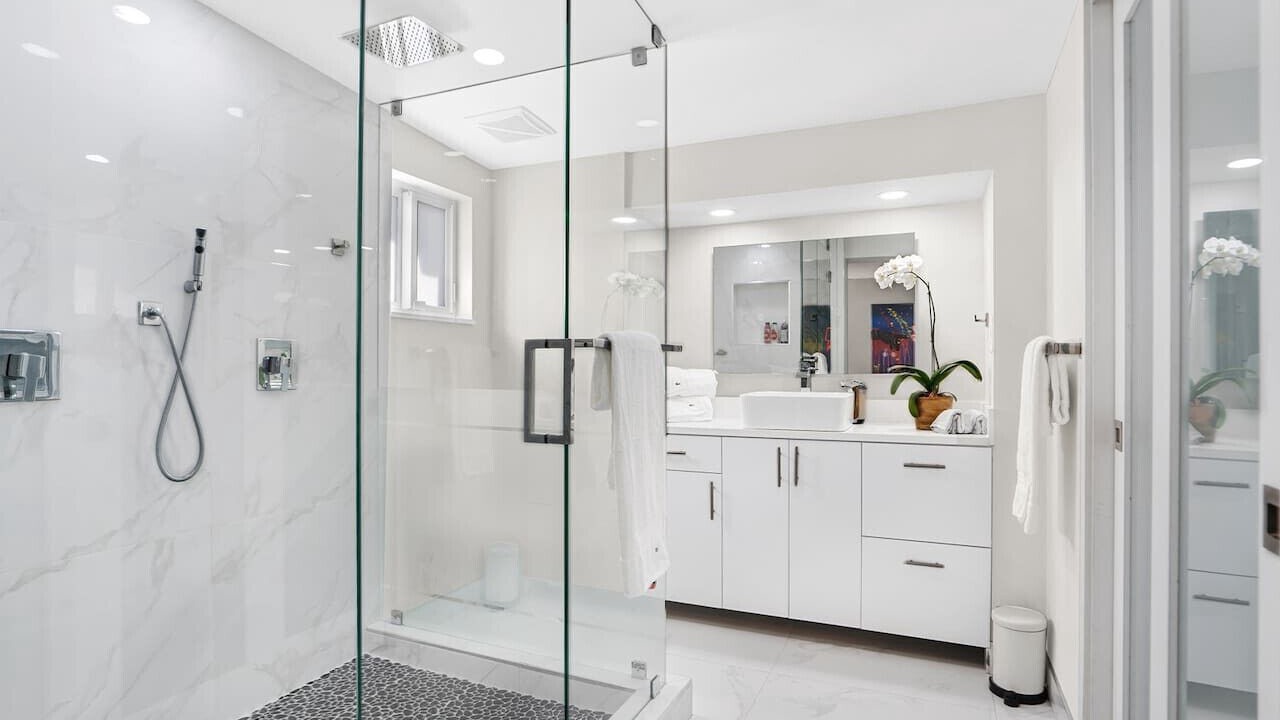 Photo of Bathroom in Miami Gardens