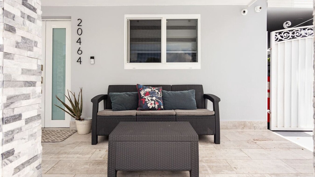 Photo of Patio Balcony in Miami Gardens