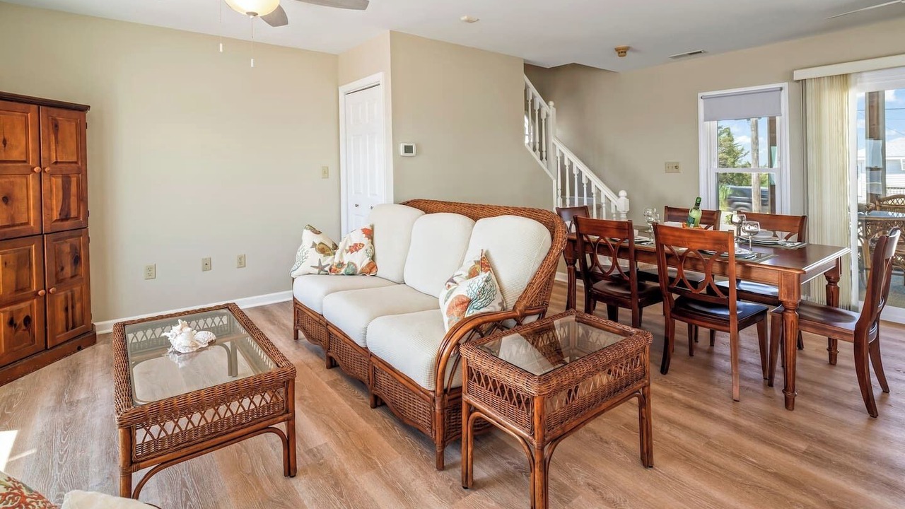 Photo of Livingroom in Downe