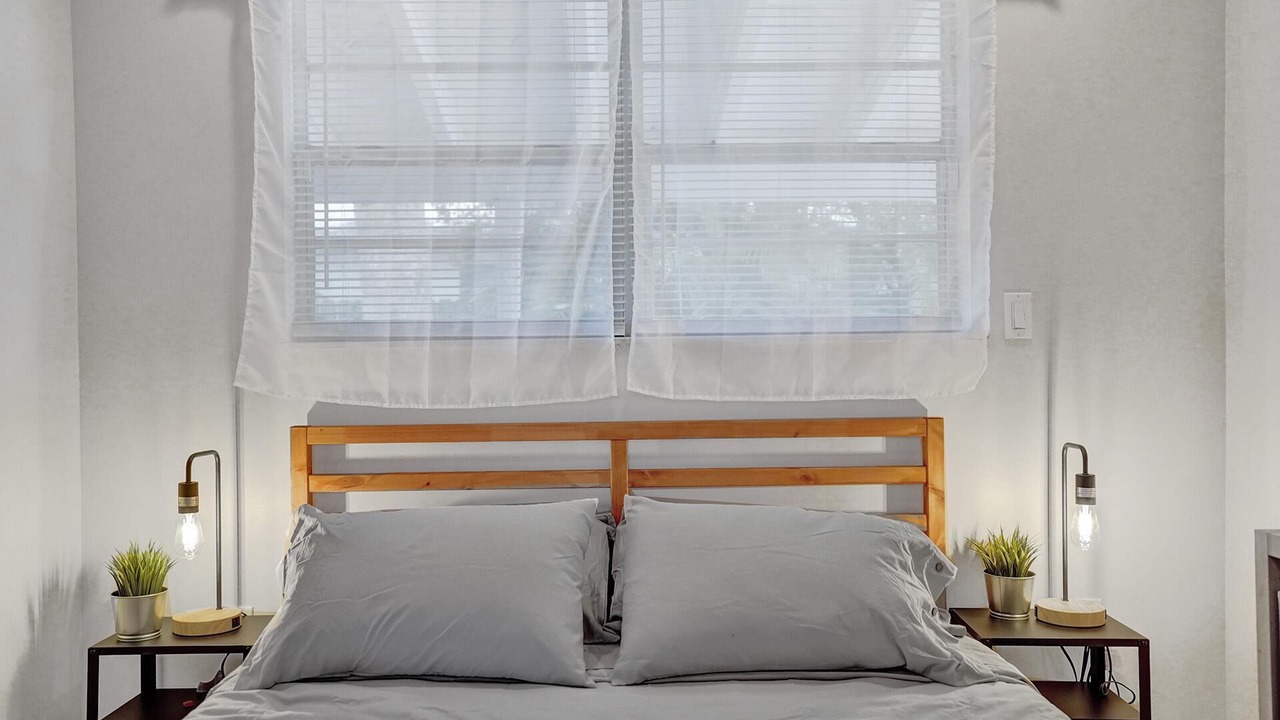 Photo of Bedroom in Middle River Terrace