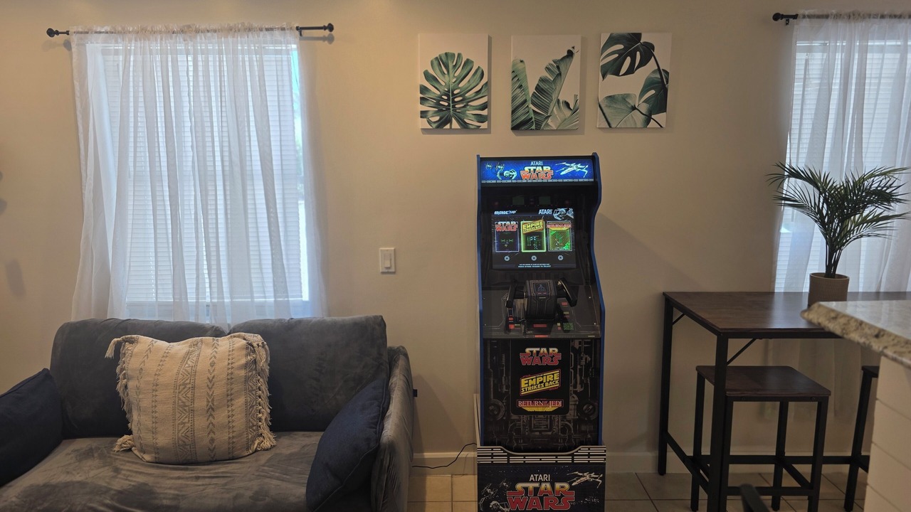 Photo of Bedroom in Middle River Terrace