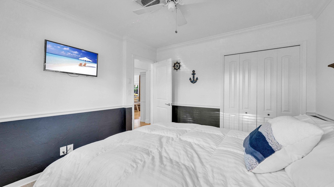 Photo of Bedroom in Lighthouse Point