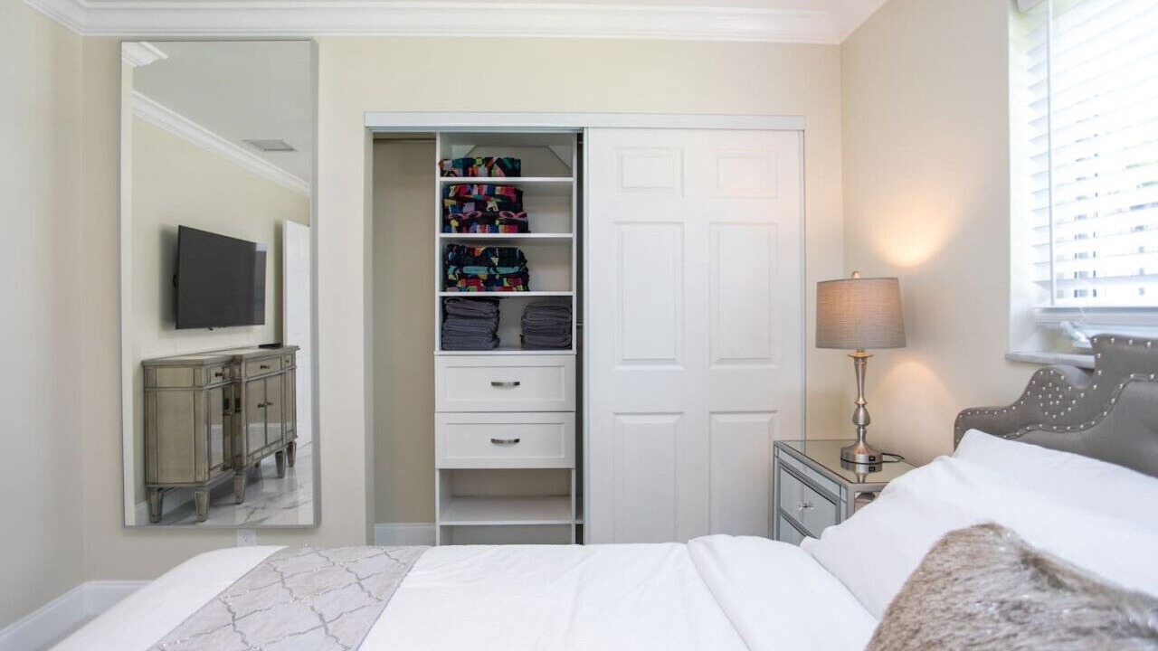 Photo of Bedroom in South Lake