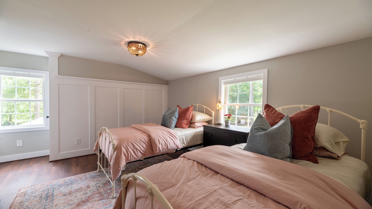 Photo of Bedroom in Stonehouse