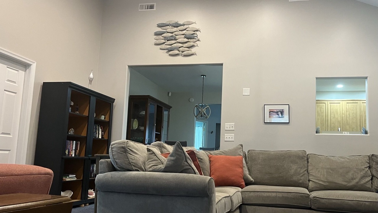 Photo of Livingroom in Milton