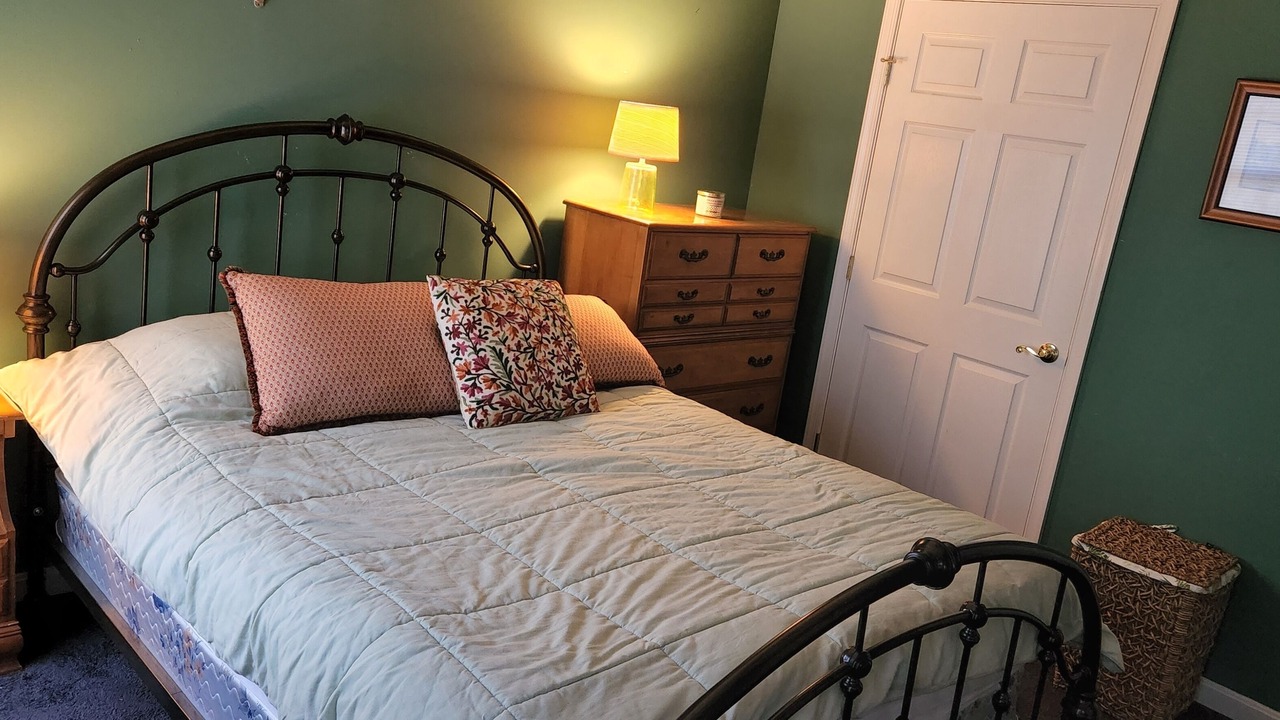 Photo of Bedroom in Milton