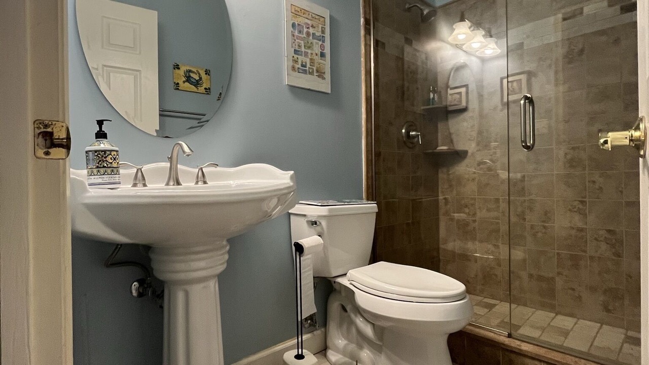 Photo of Bathroom in Milton
