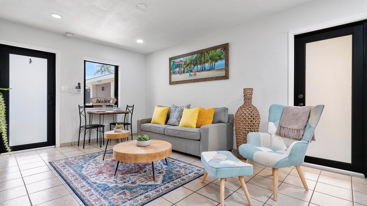 Photo of Livingroom in North Beach