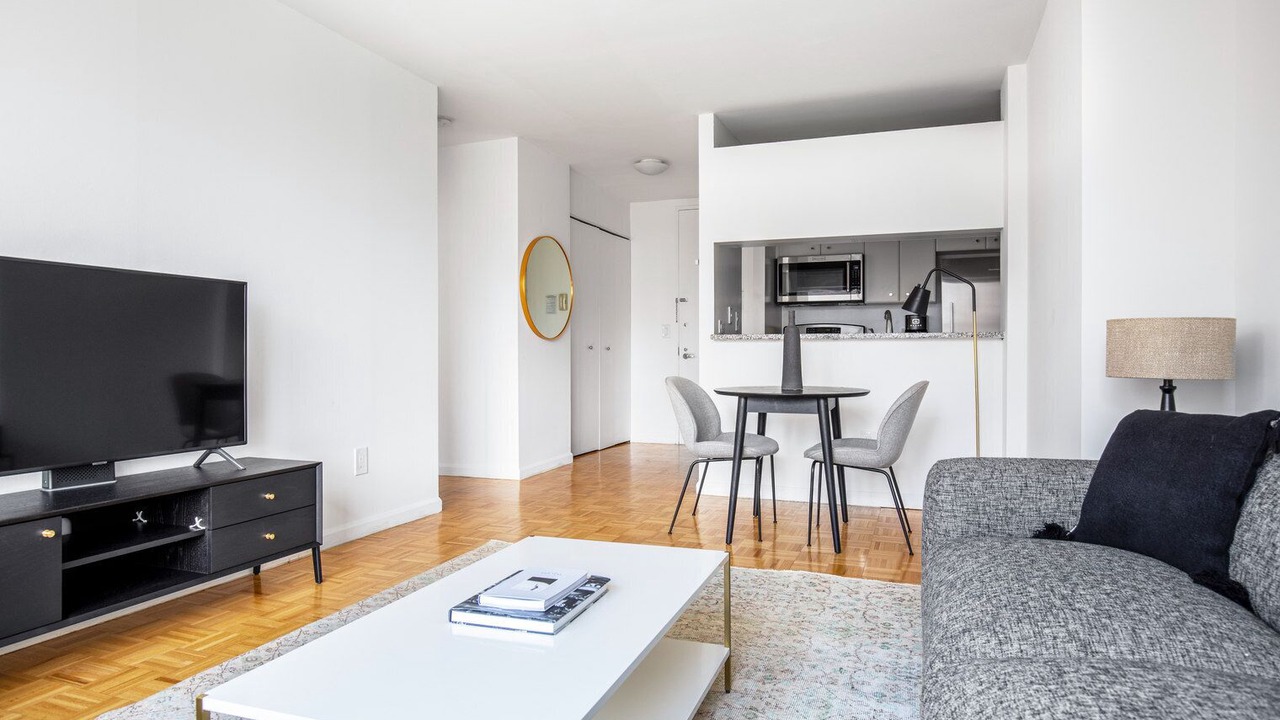 Photo of Livingroom in Battery Park City