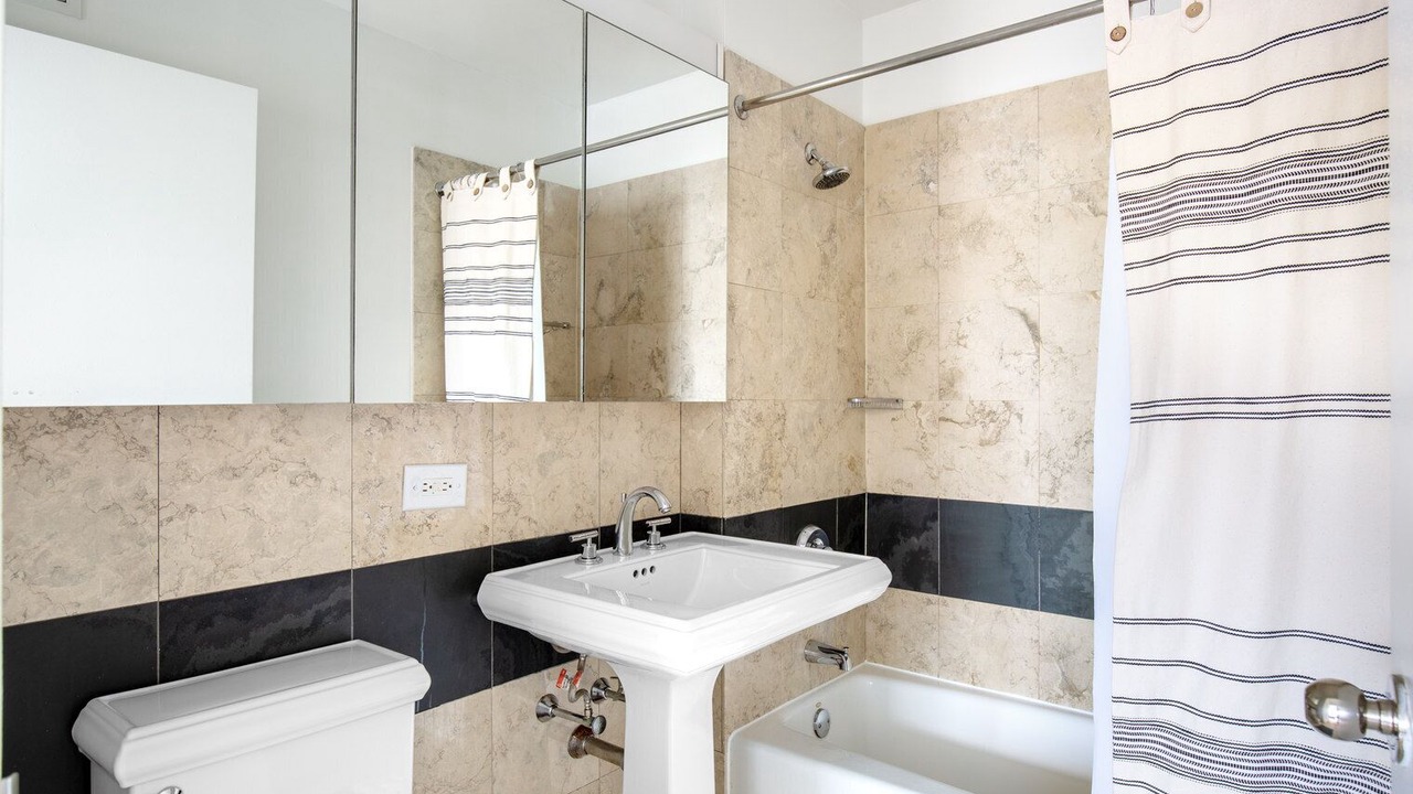 Photo of Bathroom in Battery Park City
