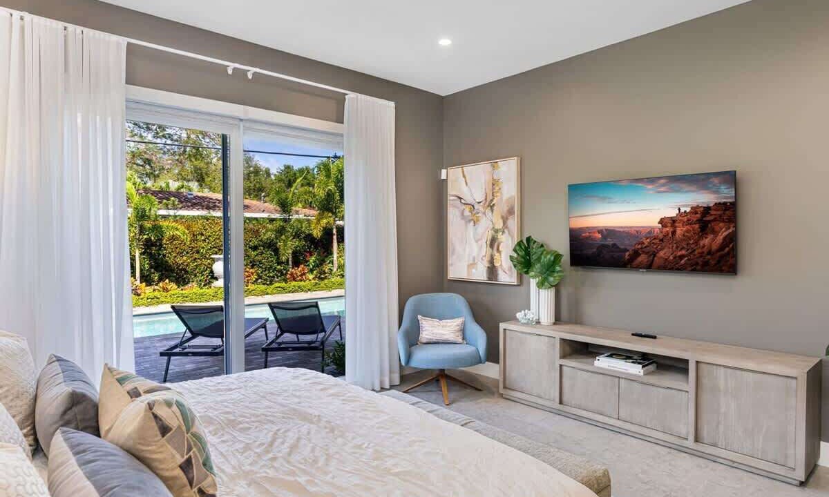 Photo of Bedroom in Poinsettia Heights