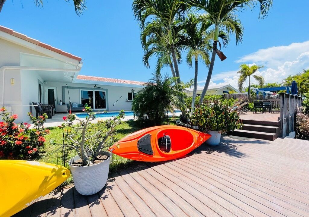 Photo of Others in Coral Ridge Isles