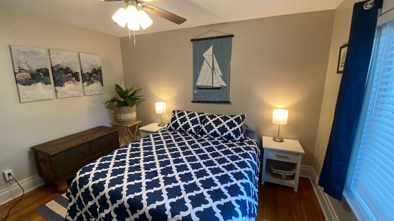 Photo of Bedroom in Niagara Falls