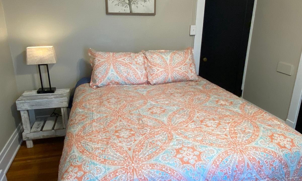 Photo of Bedroom in Niagara Falls
