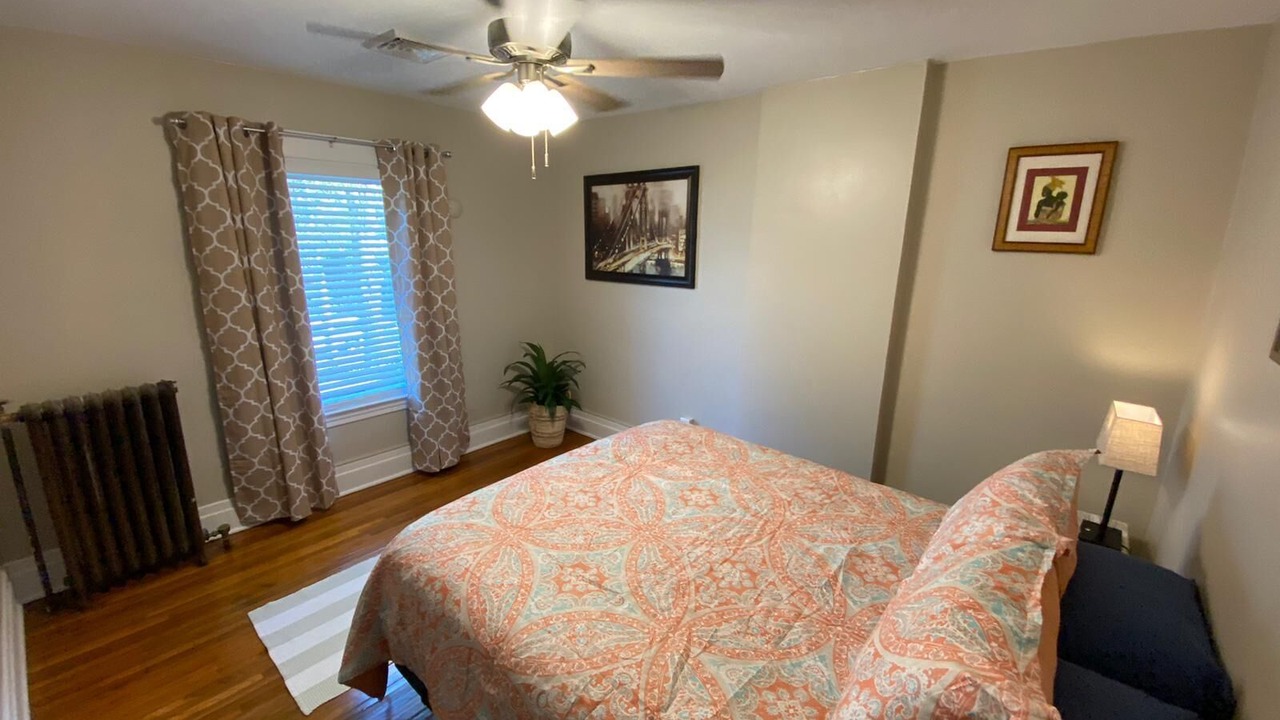 Photo of Bedroom in Niagara Falls