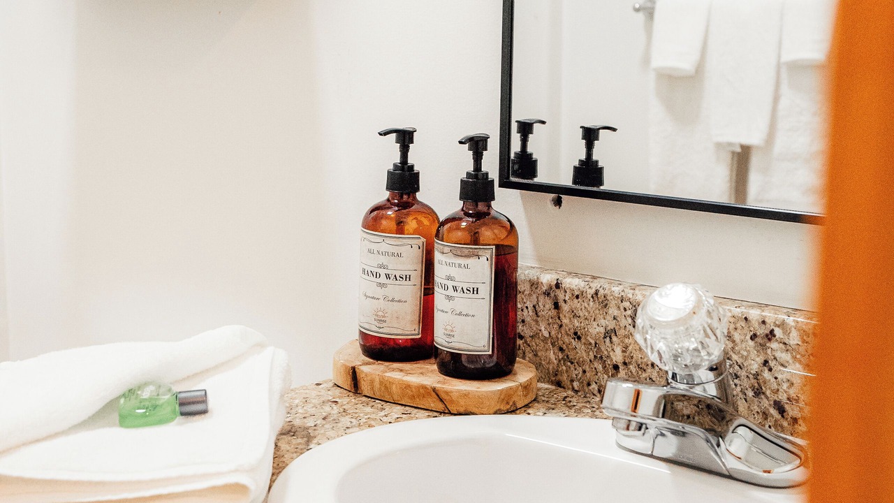 Photo of Bathroom in Edray