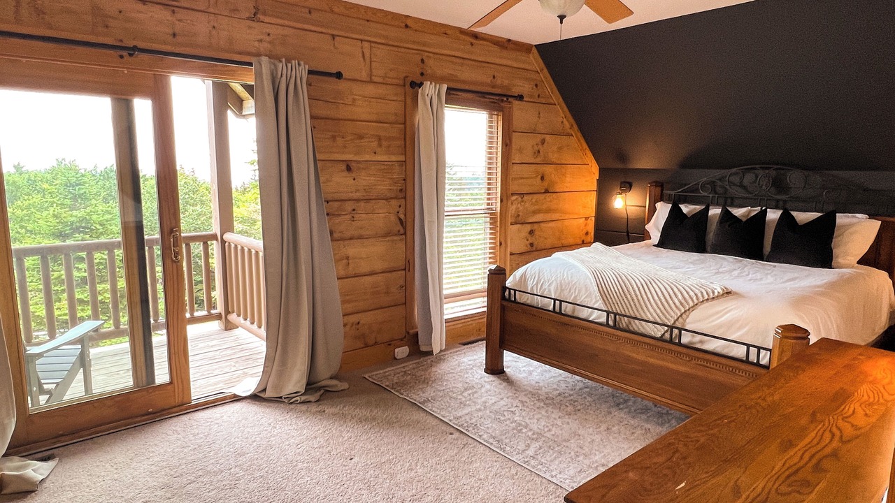 Photo of Bedroom in Edray
