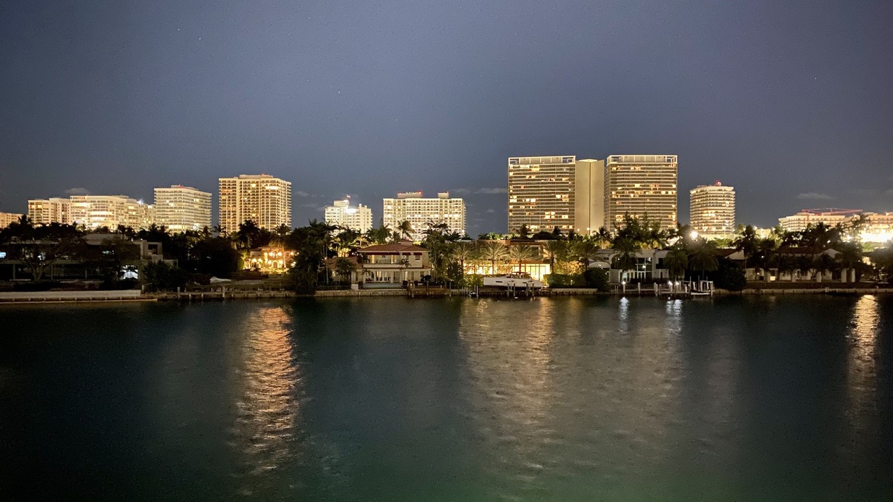 Photo of Others in Bay Harbor Islands