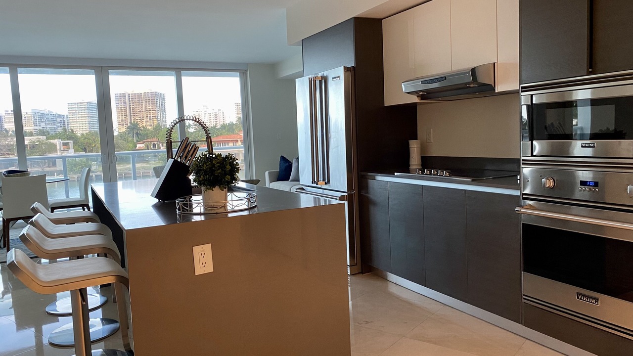 Photo of Kitchen in Bay Harbor Islands
