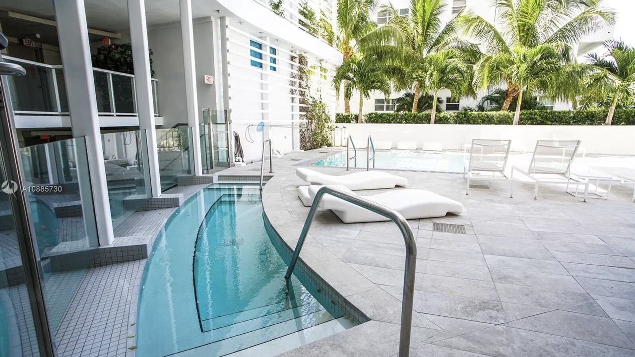 Photo of Outdoor in Bay Harbor Islands