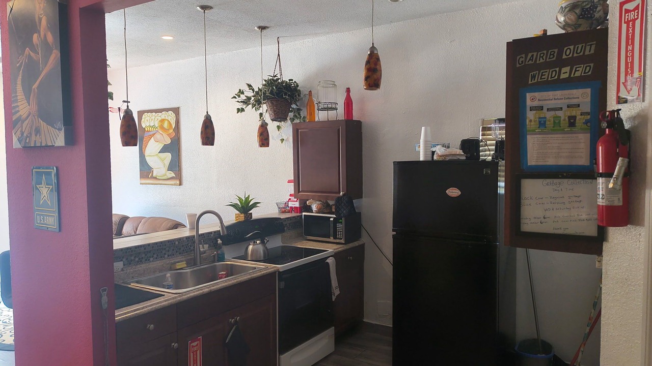 Photo of Kitchen in Central Fort Lauderdale