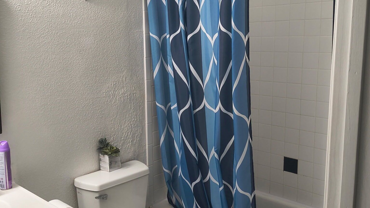 Photo of Bathroom in Central Fort Lauderdale