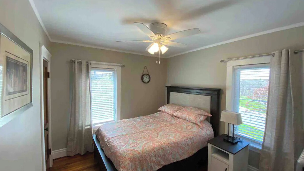 Photo of Bedroom in Niagara Falls