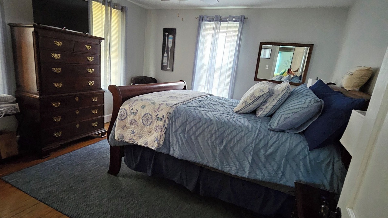 Photo of Bedroom in Rock Hall