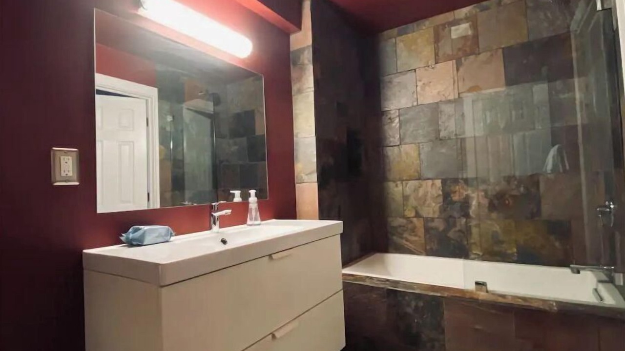 Photo of Bathroom in South Wedge