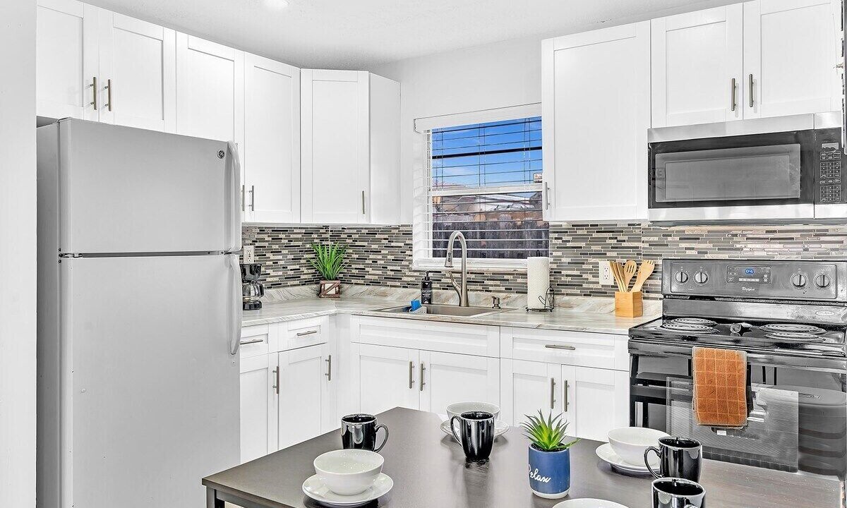 Photo of Kitchen in Royal Poinciana