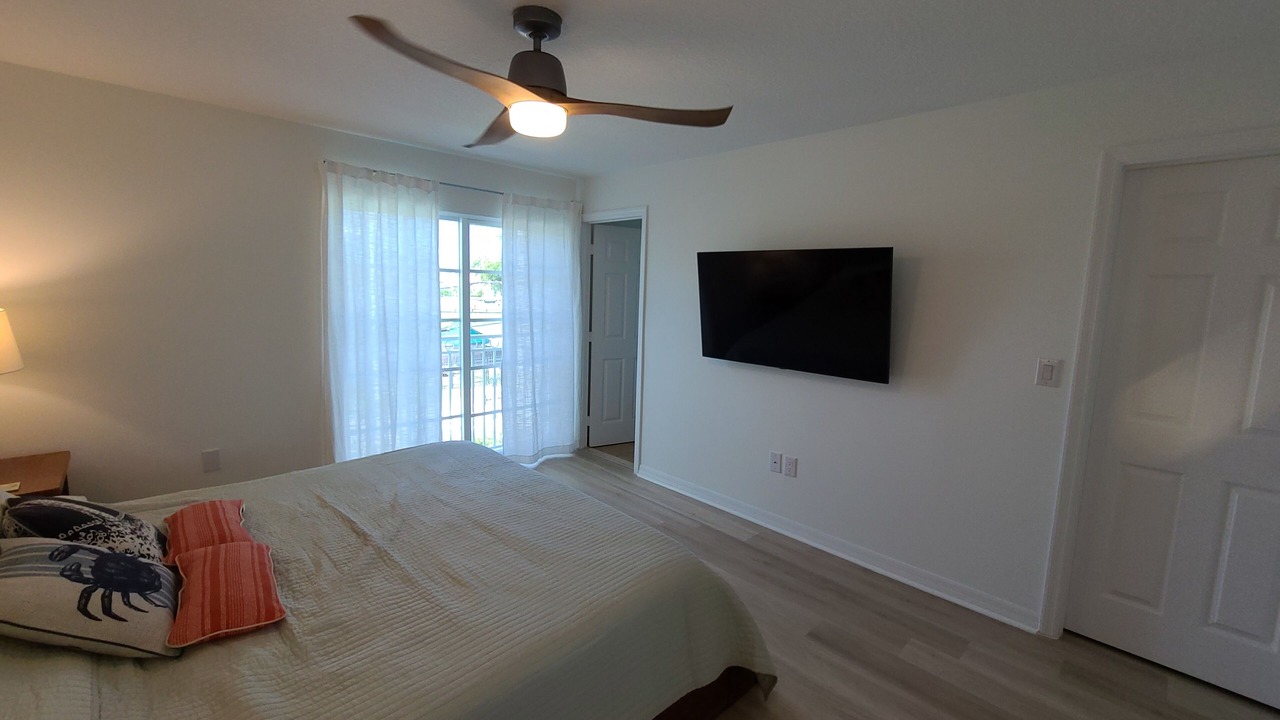 Photo of Bedroom in Cypress Point