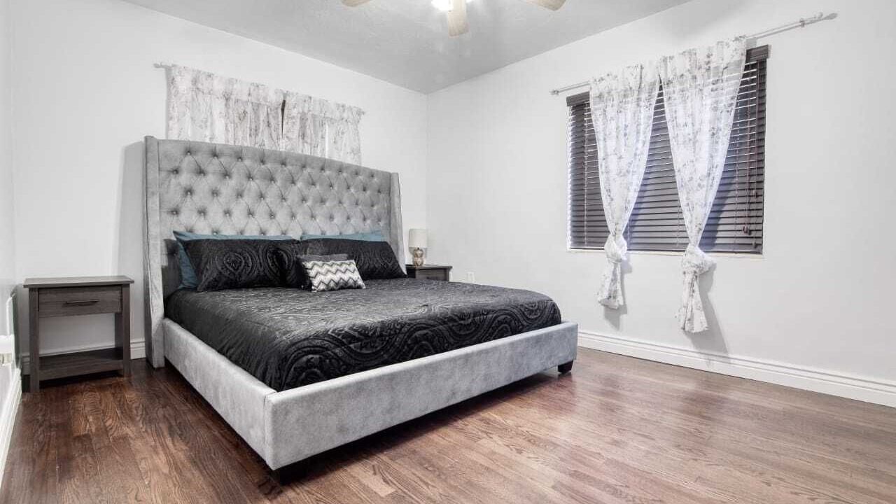 Photo of Bedroom in Miami Springs