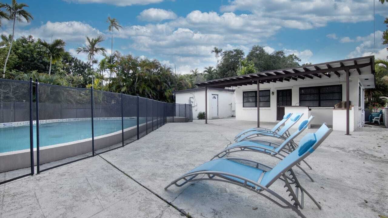 Photo of Outdoor in Miami Springs