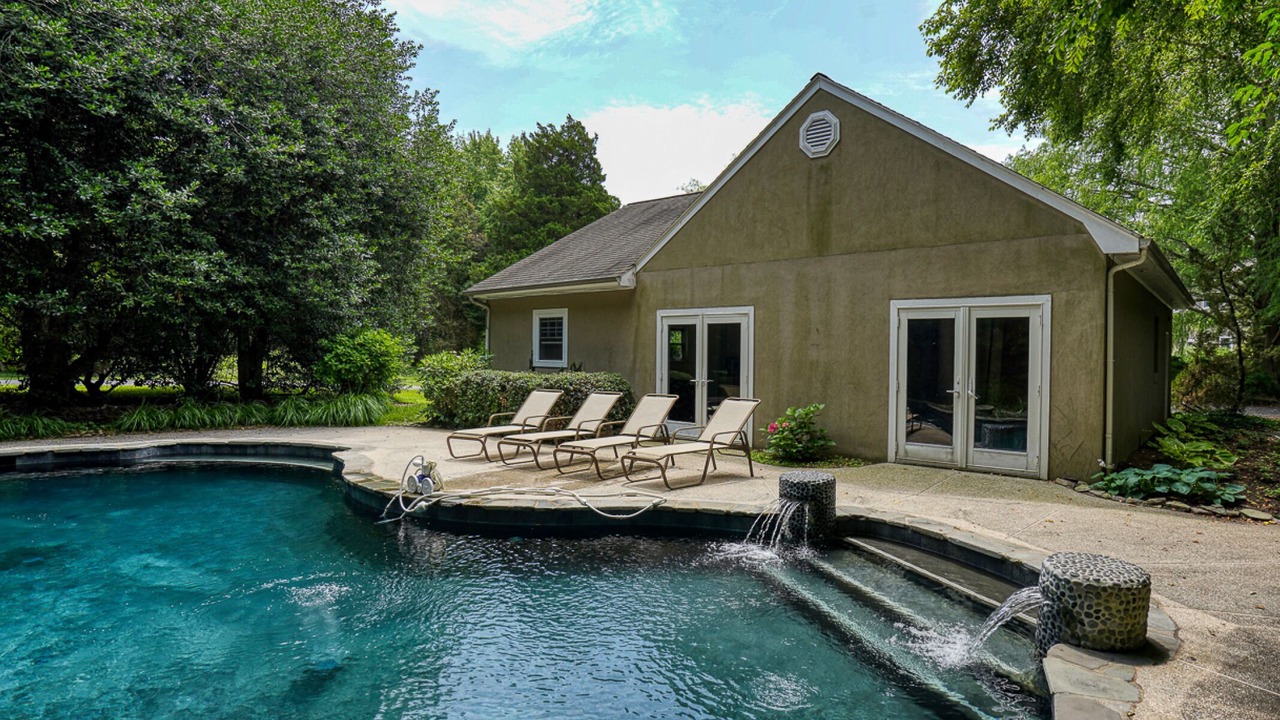 Photo of Outdoor in Unionville
