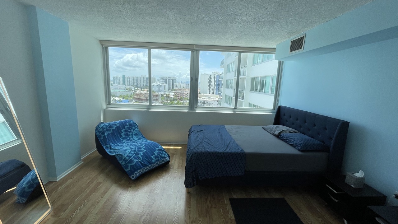 Photo of Bedroom in North Beach