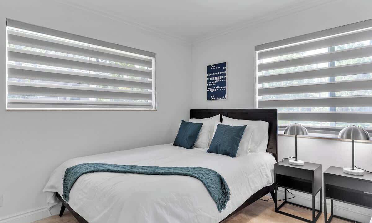 Photo of Bedroom in South Lake