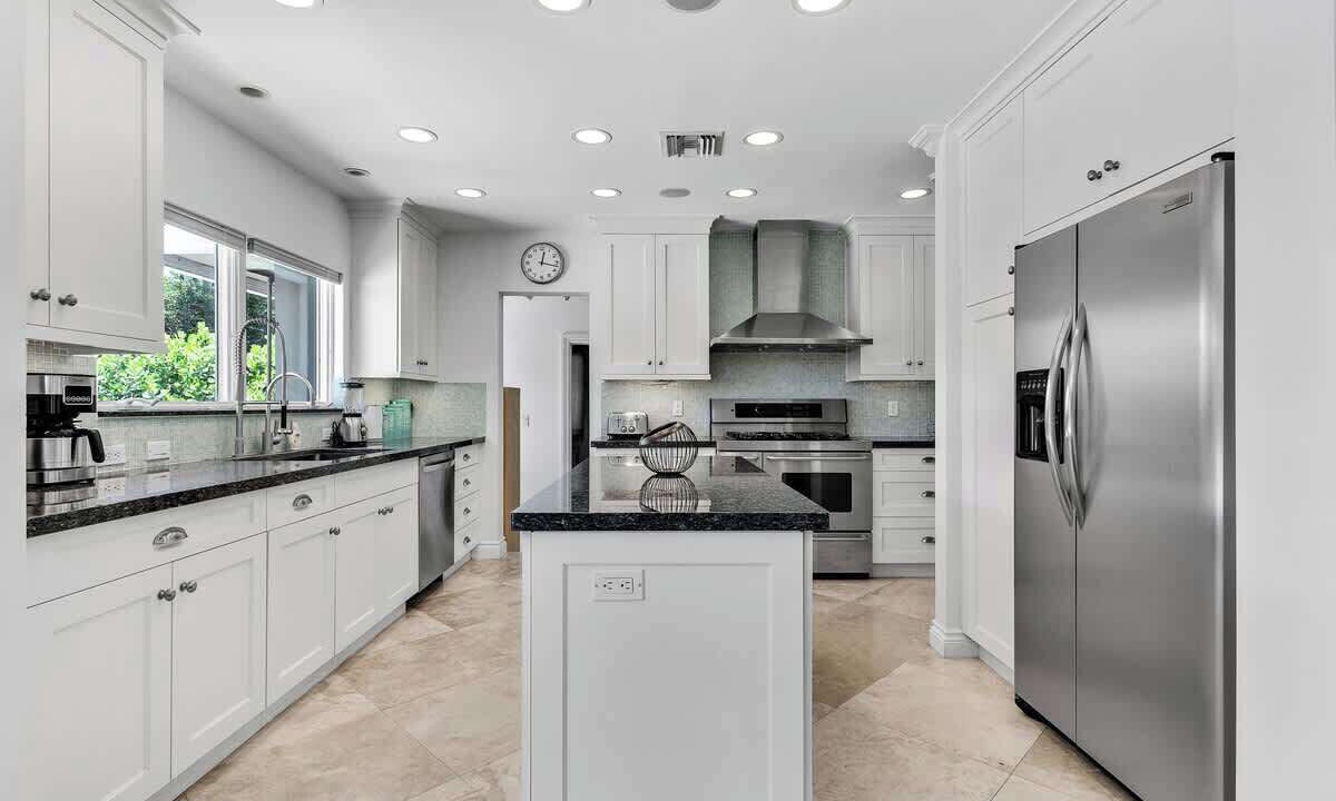 Photo of Kitchen in South Lake