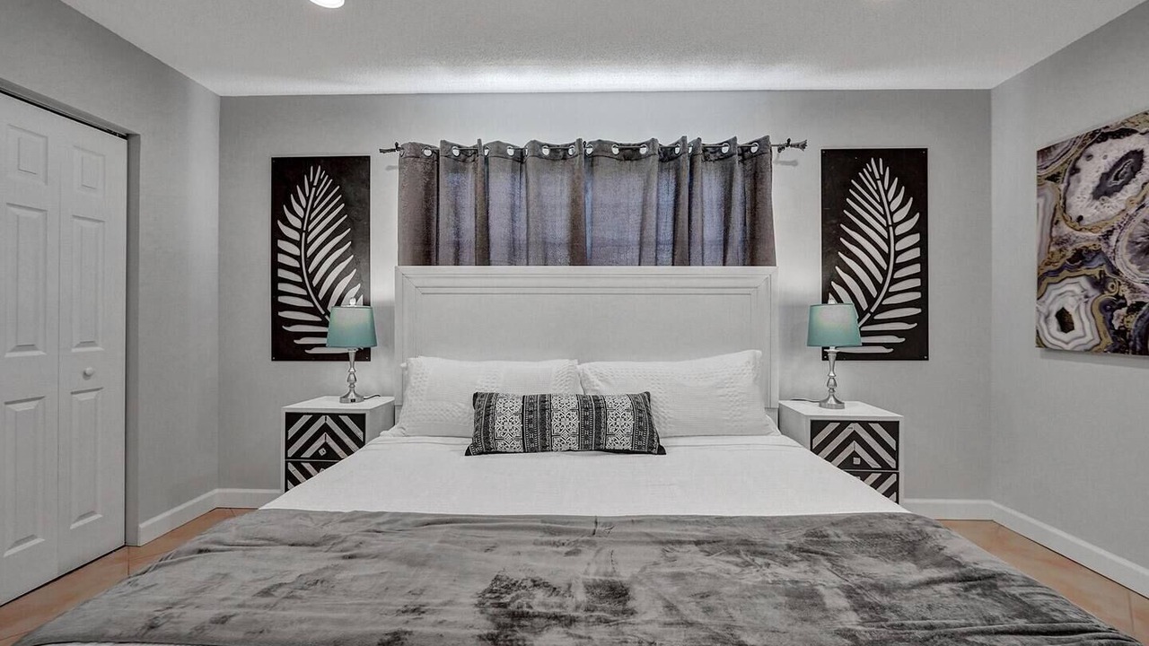 Photo of Bedroom in Hollywood