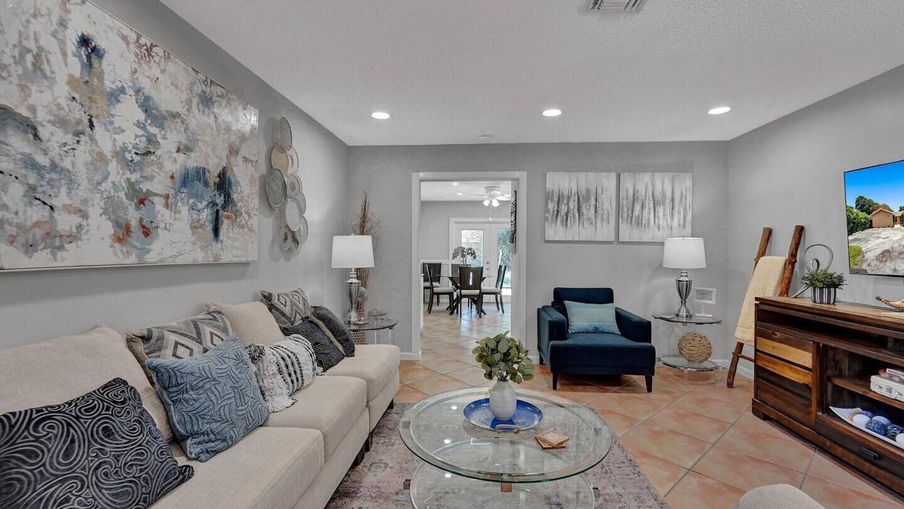 Photo of Livingroom in Hollywood