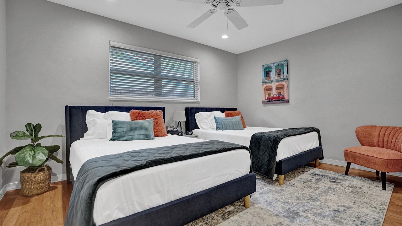 Photo of Bedroom in Emerald Hills