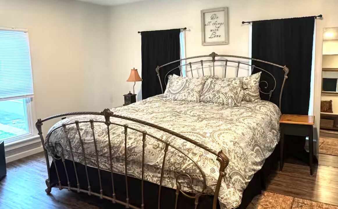 Photo of Bedroom in Village of Hagaman