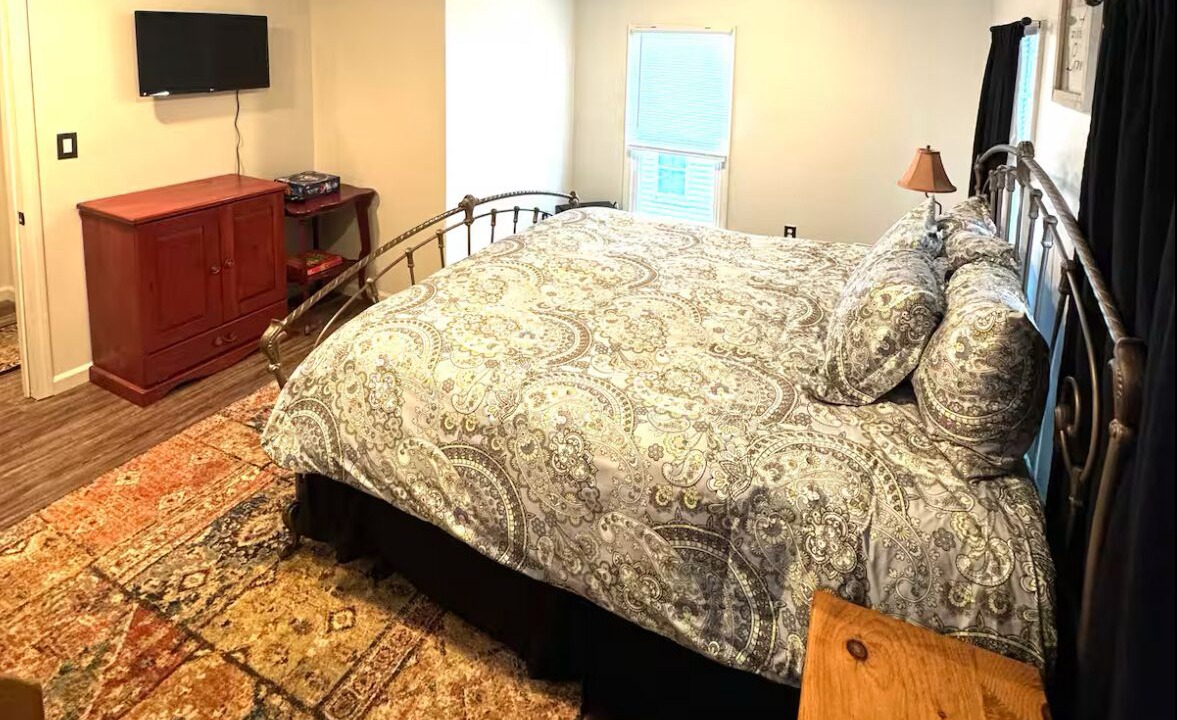 Photo of Bedroom in Village of Hagaman